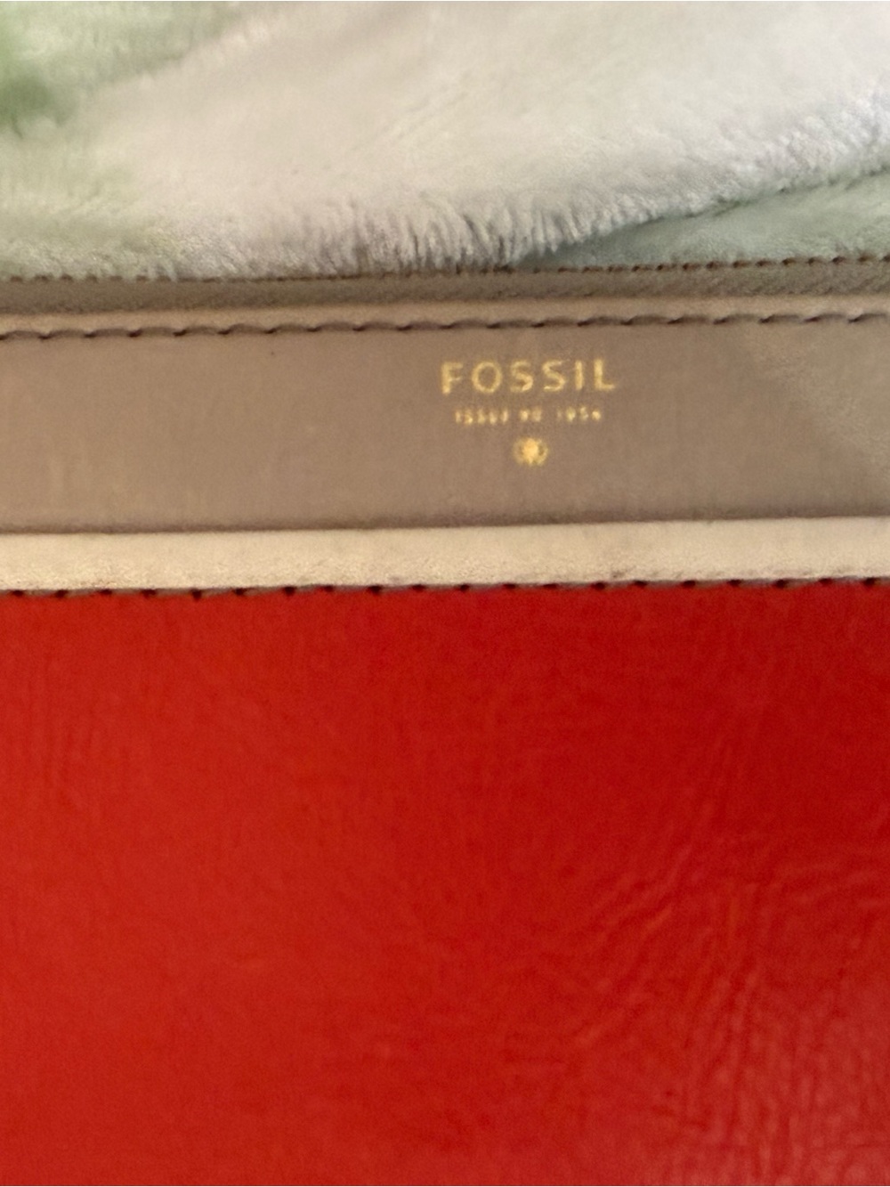 Fossil Orange and Beige Leather Zip Around Wallet 8”W X 4”H it holds a lot